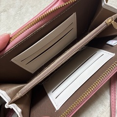 らぶいーずウォレット付きポーチの画像