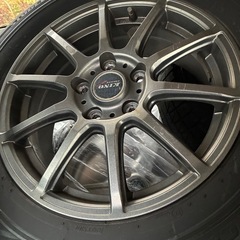 16インチ　アルミ付きスタッドレスタイヤ　4本セットの画像