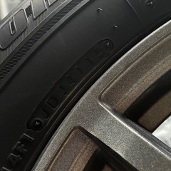 16インチ　アルミ付きスタッドレスタイヤ　4本セットの画像