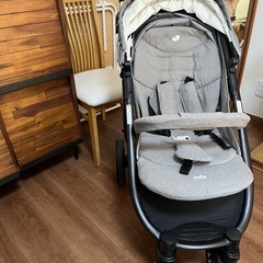 Joieベビーカー、ブラック&グレー、A型、上限15ｷﾛの画像
