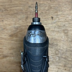 日立 HITACHI WH14DBAL2 インパクトドライバー 14.4V バッテリー・充電器セットの画像