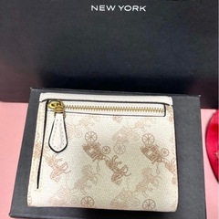 新品　COACH カスタム花装飾 三つ折り財布の画像