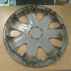 ダイハツ ムーヴ 純正ホイールキャップ 13インチ 1台分 4枚セット ホイールカバー MOVE 純正品 コンテ ミラ 札幌市 白石店の画像