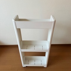 スリーコインズ　スリムワゴン　キッチン　パントリー　収納の画像