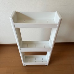 スリーコインズ　スリムワゴン　キッチン　パントリー　収納の画像