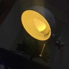 ikea スタンドライト　ライトスタンド　替えの電球つきの画像