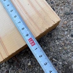 DIYに(木材) 1本500円の画像