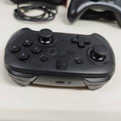 Nintendo Switch Pro コントローラー(HAC-013) HORI ホリパッド(NSW-001) まとめ売り！の画像