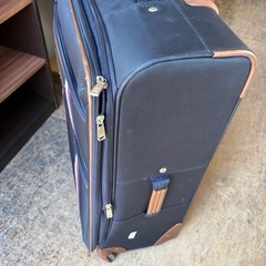 スーツケースの画像