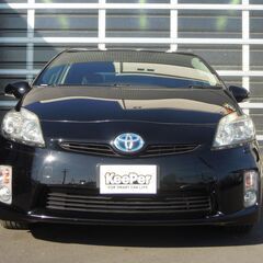 22年 プリウス 1.8Sツーリングセレクション/LEDヘッドライト/ナビ/TV/純正17インチアルミ/77,000㎞の画像