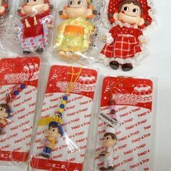 ほぼ未開封 不二家 ペコちゃん ポコちゃん グッズ 13点セット　ストラップ おめでとうマスコット 指人形　☆ PayPay(ペイペイ)決済可能 ☆ 札幌市 豊平区 平岸 平岸店の画像