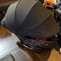 ミッキーチャイルドシートの画像