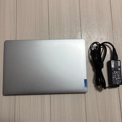 レノボ　IdeaPad Slim 8GBメモリー・256GB SSD・15.6型の画像