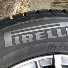 スタッドレスタイヤ4本の画像