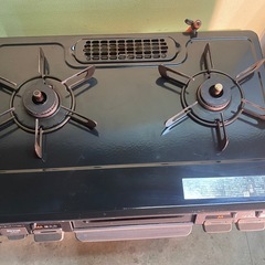 商談中　& ガステーブル　Rinnai リンナイ　LPガス用　KRT670L 2022年製の画像