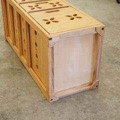 ≪NX028ジ限≫ キッチンワゴン タイル張り天板 キャスター無し 現状品　　中古家具/仙台港インター降りてすぐ/リユースストレージ仙台 の画像