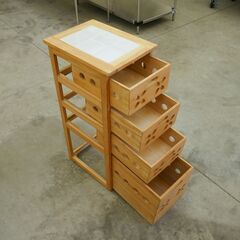 ≪NX028ジ限≫ キッチンワゴン タイル張り天板 キャスター無し 現状品　　中古家具/仙台港インター降りてすぐ/リユースストレージ仙台 の画像