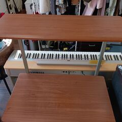 YAMAZEN　パソコンデスク　PCデスク　山善　棚付き　コンセント付　キャスター　サイズ（約）幅80×奥55×高131　　■近隣配送無料 買取GO‼　栄和店の画像