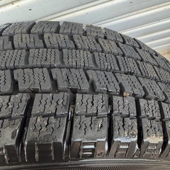 再開　スタッドレスタイヤ　185/65R15  2006、2004年式の画像