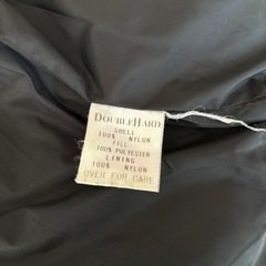 HIPHOP系ダウンベストの画像