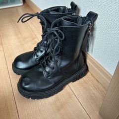 子供用 ブーツの画像