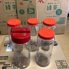 蓋付きガラス瓶、果実酒瓶、縦約30cmの画像