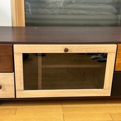 テレビ台の画像