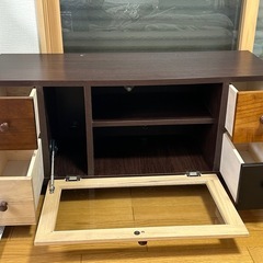 テレビ台の画像