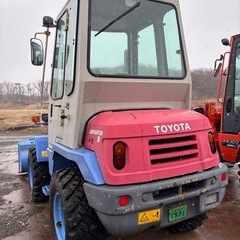トヨタ　ホイールローダー　タイヤショベル　5SDTL8 アワー1740h 実働中古現状販売　30クラスの画像