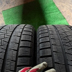 【BMW X3にて使用】ピレリ アイスアシンメトリコ スタッドレス　245/50R18ランフラットの画像