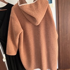 ミルクティー　Milk tea 服の画像