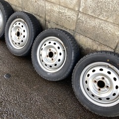 溝たっぷり　155/65R13 軽自動車　冬タイヤ　スタッドレスの画像