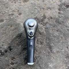 ニッサンノート E12 純正シフトノブ ワケアリ ジャンクの画像