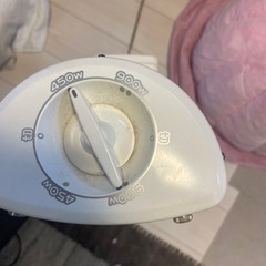 トヨトミ電気ストーブの画像