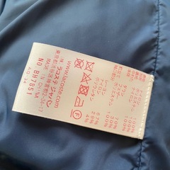 LACOSTE  L！VEのダウンジャケット Sサイズの画像