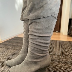 😊ピーチスキンロンクブーツ😊お引き取りの早い方優先とさせて頂きます🙇‍♀️の画像