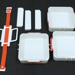 【1月11日　最終処分】　無料　3段　弁当箱　ピクニック　SCR　食器　中古品の画像