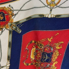 ヴィンテージ柄　スカーフの画像