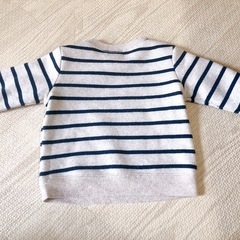 ボーダー柄トレーナー　60-70サイズ　裏起毛の画像