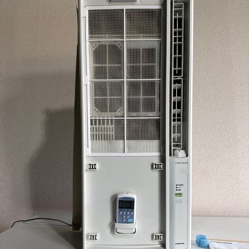 CORONA コロナ　ルームエアコン　ウインド型冷房専用
