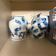 食器、ティーカップ、様々の画像