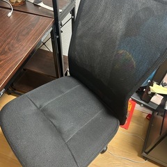 机とデスクセットの画像