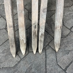 くい　　５本の画像