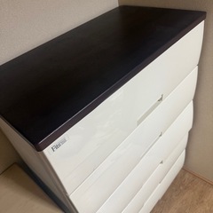 ◾️Fitsフィッツ◾️ニトリ ５段チェスト タンス　天板かダークブラウンの画像