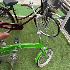 折りたたみ自転車の画像
