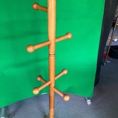 木製 ポールハンガーの画像