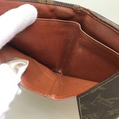 ルイヴィトン モノグラム  折り財布 ユニセックスの画像
