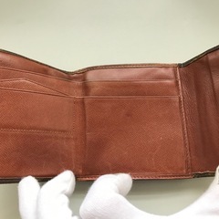 ルイヴィトン モノグラム  折り財布 ユニセックスの画像