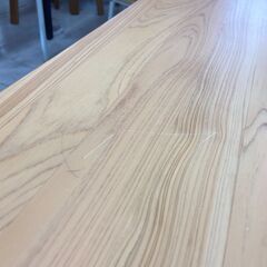 ✨️ジモティー割引✨️【ジャングルジャングル初芝店】シギヤマ ダイニングテーブル W1300×D800×H700の画像