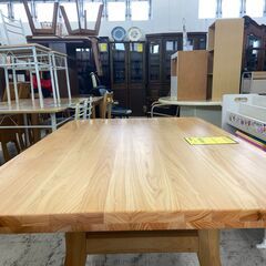 ✨️ジモティー割引✨️【ジャングルジャングル初芝店】シギヤマ ダイニングテーブル W1300×D800×H700の画像